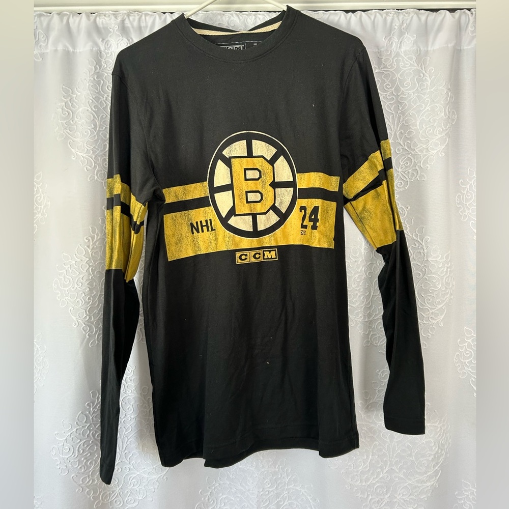 Boston Bruins Long Sleeved T-shirt